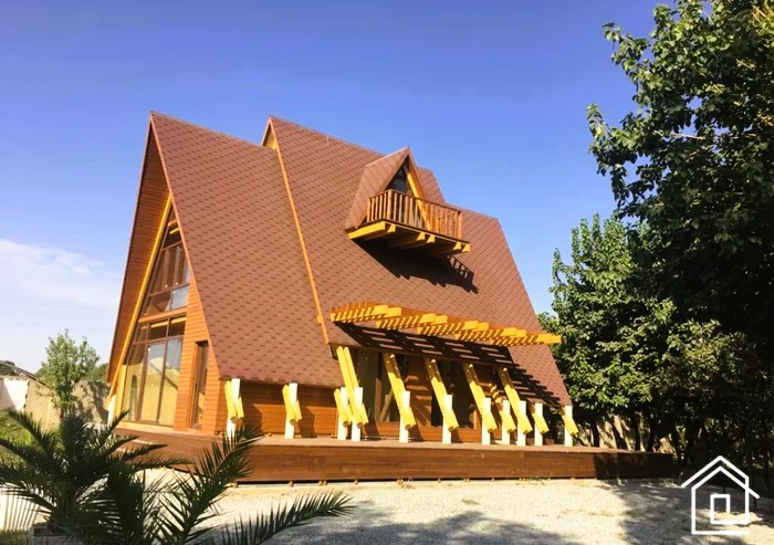 ویلا سوئیسی لاکچری در کوهستان