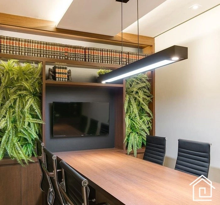 جزئیات استفاده از گیاهان و نور طبیعی در دیزاین دفتر کار